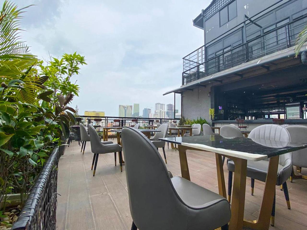 Check Inn Phnom Penh Bkk1 Exterior foto